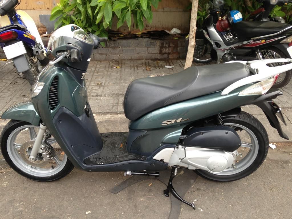 SH150i nhập Ý 2k8 màu xanh đá