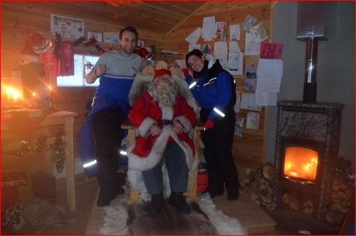 DOMINGO, VISITA A SANTA Y MOTOS DE NIEVE. - Laponia, un cuento de Navidad (2)